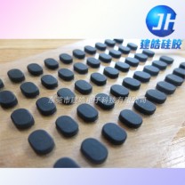 提供多種規格自粘式3M膠硅膠墊片定制